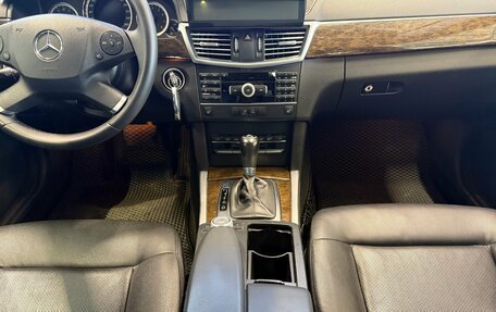 Mercedes-Benz E-Класс, 2011 год, 1 385 000 рублей, 13 фотография