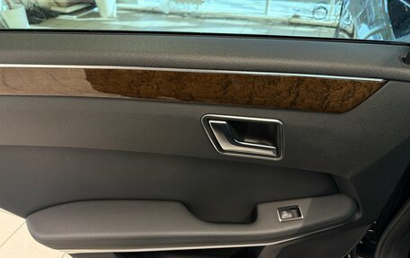 Mercedes-Benz E-Класс, 2011 год, 1 385 000 рублей, 15 фотография