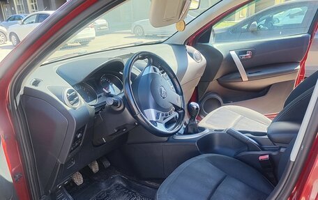 Nissan Qashqai, 2011 год, 730 000 рублей, 2 фотография