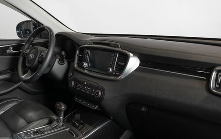 KIA Sorento III Prime рестайлинг, 2017 год, 2 800 000 рублей, 7 фотография
