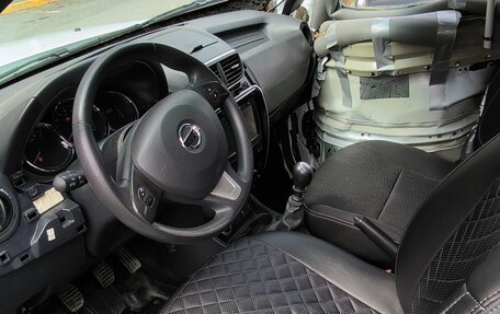 Nissan Terrano III, 2019 год, 1 000 000 рублей, 10 фотография