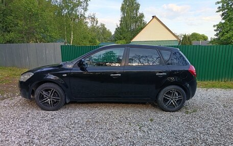 KIA cee'd I рестайлинг, 2008 год, 370 000 рублей, 37 фотография