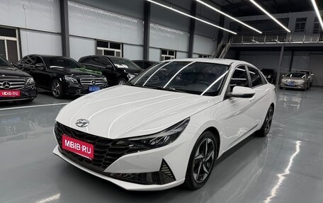 Hyundai Elantra, 2022 год, 1 555 000 рублей, 1 фотография