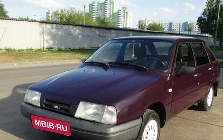 ИЖ 2126 «Ода», 2002 год, 288 000 рублей, 3 фотография