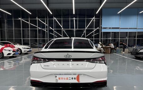 Hyundai Elantra, 2022 год, 1 555 000 рублей, 5 фотография