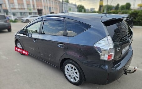 Toyota Prius v (+) I (ZVW40/41) рестайлинг, 2013 год, 1 970 000 рублей, 3 фотография