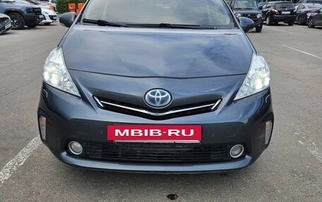 Toyota Prius v (+) I (ZVW40/41) рестайлинг, 2013 год, 1 970 000 рублей, 6 фотография