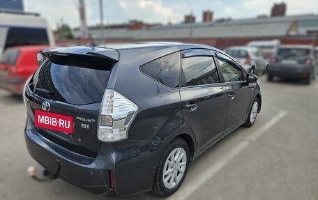 Toyota Prius v (+) I (ZVW40/41) рестайлинг, 2013 год, 1 970 000 рублей, 4 фотография