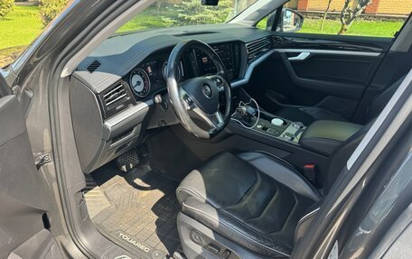 Volkswagen Touareg III, 2018 год, 3 550 000 рублей, 13 фотография
