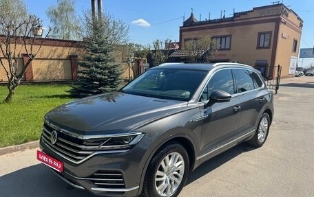 Volkswagen Touareg III, 2018 год, 3 550 000 рублей, 7 фотография