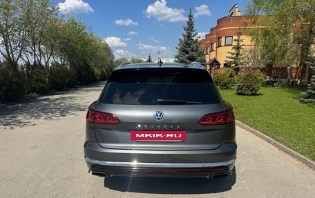 Volkswagen Touareg III, 2018 год, 3 550 000 рублей, 6 фотография