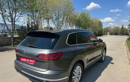 Volkswagen Touareg III, 2018 год, 3 550 000 рублей, 3 фотография