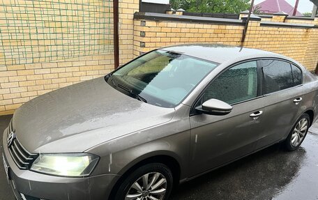Volkswagen Passat B7, 2011 год, 950 000 рублей, 11 фотография