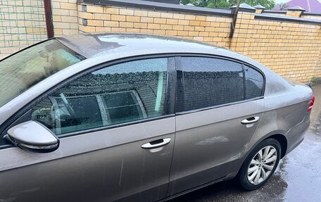 Volkswagen Passat B7, 2011 год, 950 000 рублей, 9 фотография
