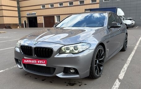 BMW 5 серия, 2016 год, 2 900 000 рублей, 3 фотография