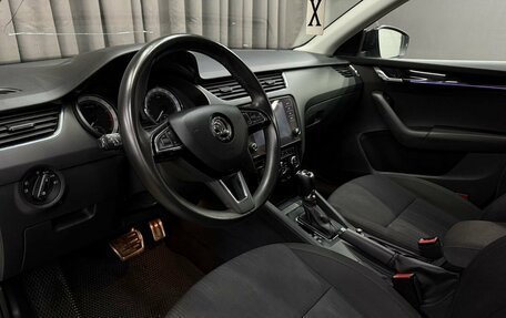 Skoda Octavia, 2017 год, 1 899 888 рублей, 10 фотография