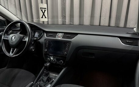 Skoda Octavia, 2017 год, 1 899 888 рублей, 19 фотография