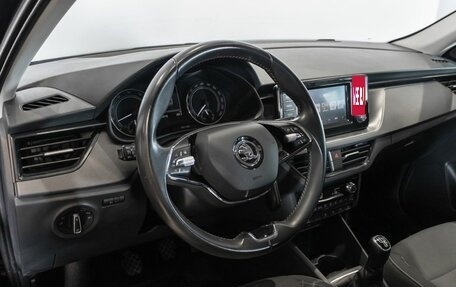 Skoda Rapid II, 2020 год, 1 699 000 рублей, 5 фотография