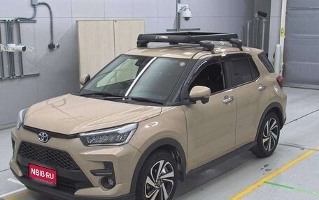 Toyota Raize I, 2021 год, 1 800 000 рублей, 1 фотография