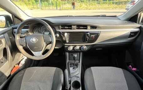 Toyota Corolla, 2015 год, 1 435 000 рублей, 6 фотография