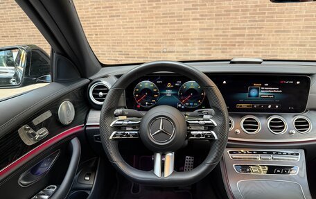 Mercedes-Benz E-Класс, 2022 год, 5 700 000 рублей, 13 фотография