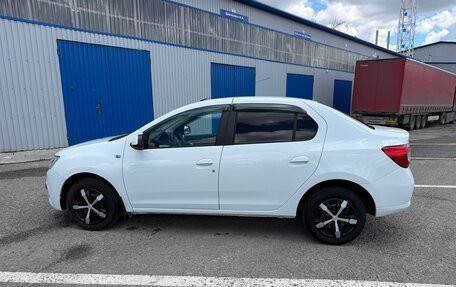 Renault Logan II, 2020 год, 800 000 рублей, 3 фотография