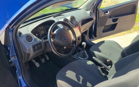 Ford Fiesta, 2007 год, 450 000 рублей, 11 фотография