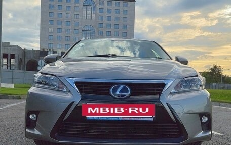 Lexus CT I рестайлинг, 2016 год, 1 560 000 рублей, 9 фотография