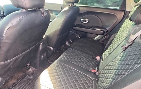 KIA Soul II рестайлинг, 2017 год, 1 650 000 рублей, 8 фотография
