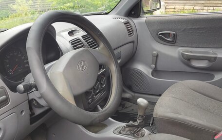 Hyundai Accent II, 2005 год, 250 000 рублей, 6 фотография