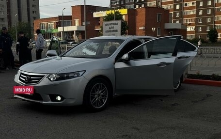 Honda Accord VIII рестайлинг, 2011 год, 1 250 000 рублей, 2 фотография