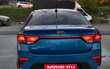 KIA Rio IV, 2017 год, 930 000 рублей, 4 фотография