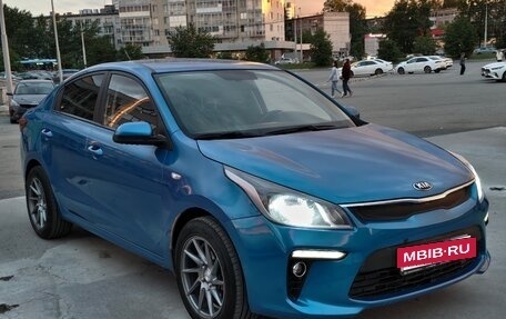 KIA Rio IV, 2017 год, 930 000 рублей, 6 фотография