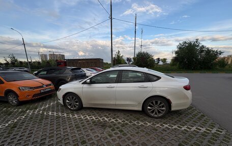 Chrysler 200 II, 2015 год, 1 000 000 рублей, 2 фотография