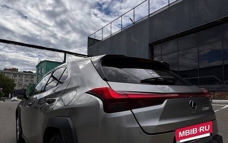 Lexus UX I, 2020 год, 2 900 000 рублей, 3 фотография