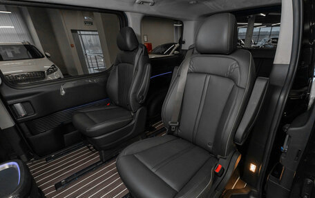 Hyundai Staria, 2024 год, 6 850 000 рублей, 12 фотография