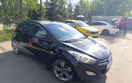 Hyundai i30 II рестайлинг, 2012 год, 930 000 рублей, 3 фотография