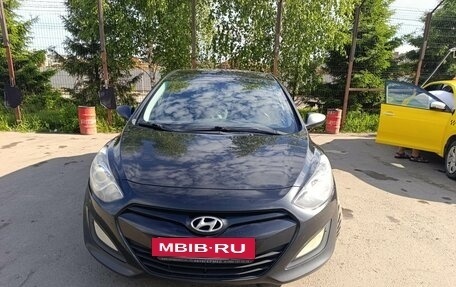 Hyundai i30 II рестайлинг, 2012 год, 930 000 рублей, 2 фотография