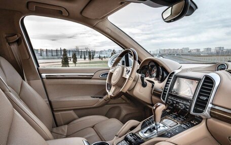 Porsche Cayenne III, 2013 год, 2 190 000 рублей, 11 фотография