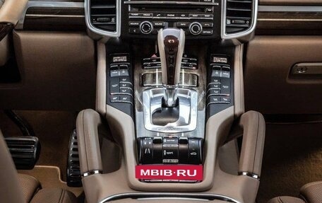 Porsche Cayenne III, 2013 год, 2 190 000 рублей, 13 фотография