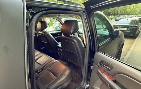 Chevrolet Tahoe III, 2013 год, 3 100 000 рублей, 10 фотография