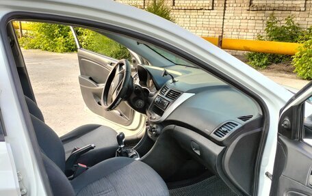 Hyundai Solaris II рестайлинг, 2016 год, 480 000 рублей, 8 фотография
