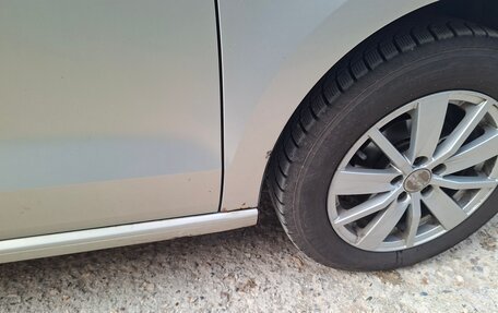Volkswagen Polo VI (EU Market), 2010 год, 550 000 рублей, 4 фотография