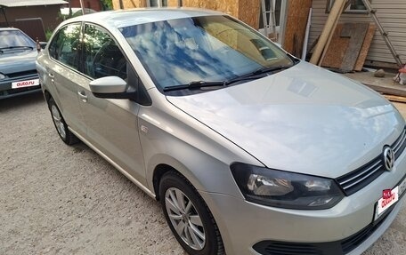 Volkswagen Polo VI (EU Market), 2010 год, 550 000 рублей, 3 фотография