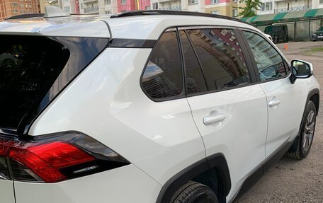 Toyota RAV4, 2020 год, 3 800 000 рублей, 8 фотография