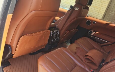 Land Rover Range Rover IV рестайлинг, 2015 год, 3 640 000 рублей, 14 фотография