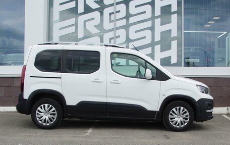 Peugeot Rifter I, 2020 год, 1 780 000 рублей, 5 фотография