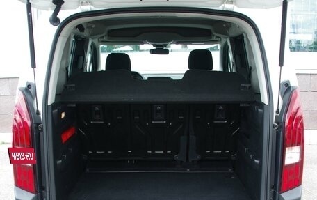 Peugeot Rifter I, 2020 год, 1 780 000 рублей, 23 фотография