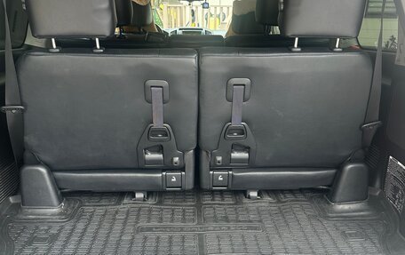 Toyota Land Cruiser 200, 2011 год, 3 850 000 рублей, 11 фотография