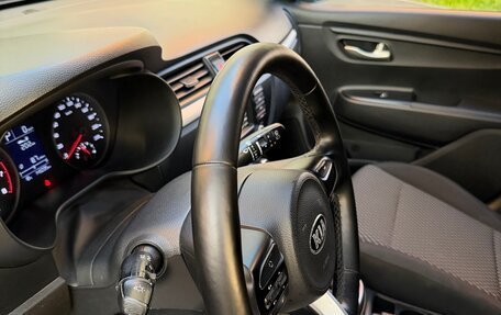 KIA Rio IV, 2018 год, 1 290 000 рублей, 18 фотография